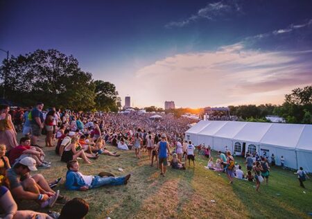 Top things to do in Houston this weekend, from Art Car Parade to Crawfish Fest – Houston Chronicle