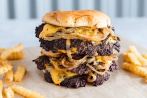 Bun B’s Trill Burgers opens 2nd standalone location in Houston area – KHOU