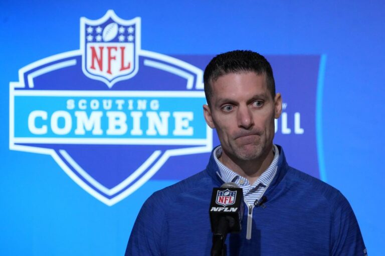Houston Texans GM Put on Notice for Substantial Offseason Failure – Sports Illustrated