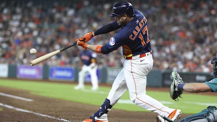 Astros Veteran Catcher Turning Bat Around in Big Way This Season – Sports Illustrated