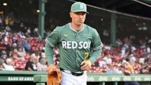 Former Astros Superstar Could Be on the Move Yet Again if Red Sox Continue to Flail – Sports Illustrated