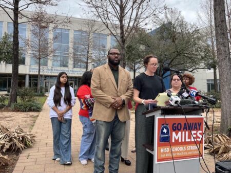 Houston ISD parents are organizing a student sick-out to protest Mike Miles – Houston Public Media