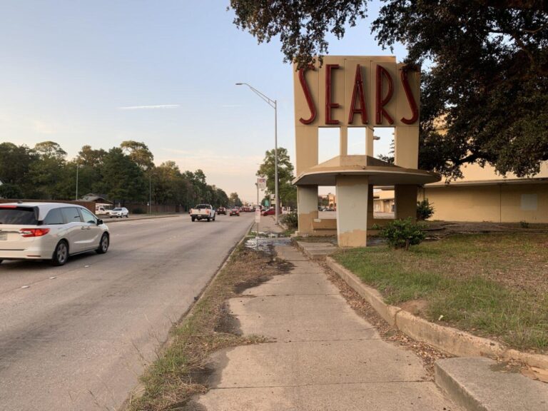 This abandoned Sears is turning into Houston’s next big attraction – Chron