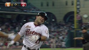 Behind Jose Altuve’s two HRs, Astros blast Athletics in laugher to begin series – Houston Chronicle