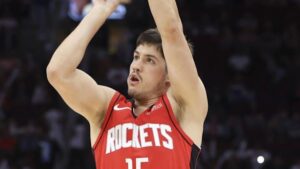 Houston Rockets May Face Difficulties with Guard Depth – Sports Illustrated