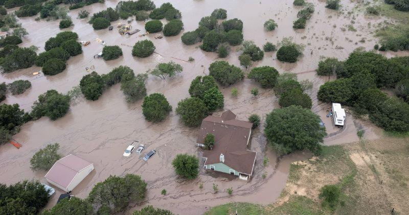 As number of missing in Central Texas flood drops, volunteers, residents assess long-term recovery – Houston Public Media