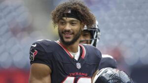 Texans WR Doesn’t Hold Back About New Coach – Sports Illustrated