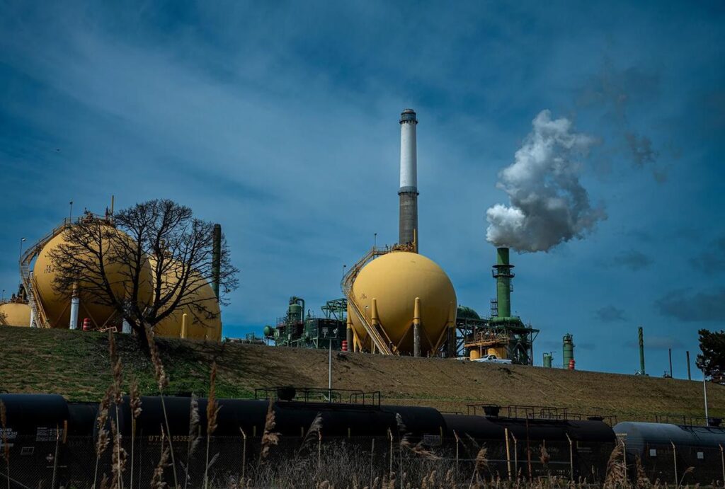 Exclusive: In rare move, California steps in to find buyer for Valero refinery to avoid closure, sources say – Reuters