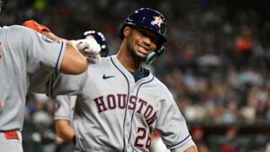 Houston Astros, St. Louis Cardinals Reportedly Discussing Blockbuster Trade – Sports Illustrated