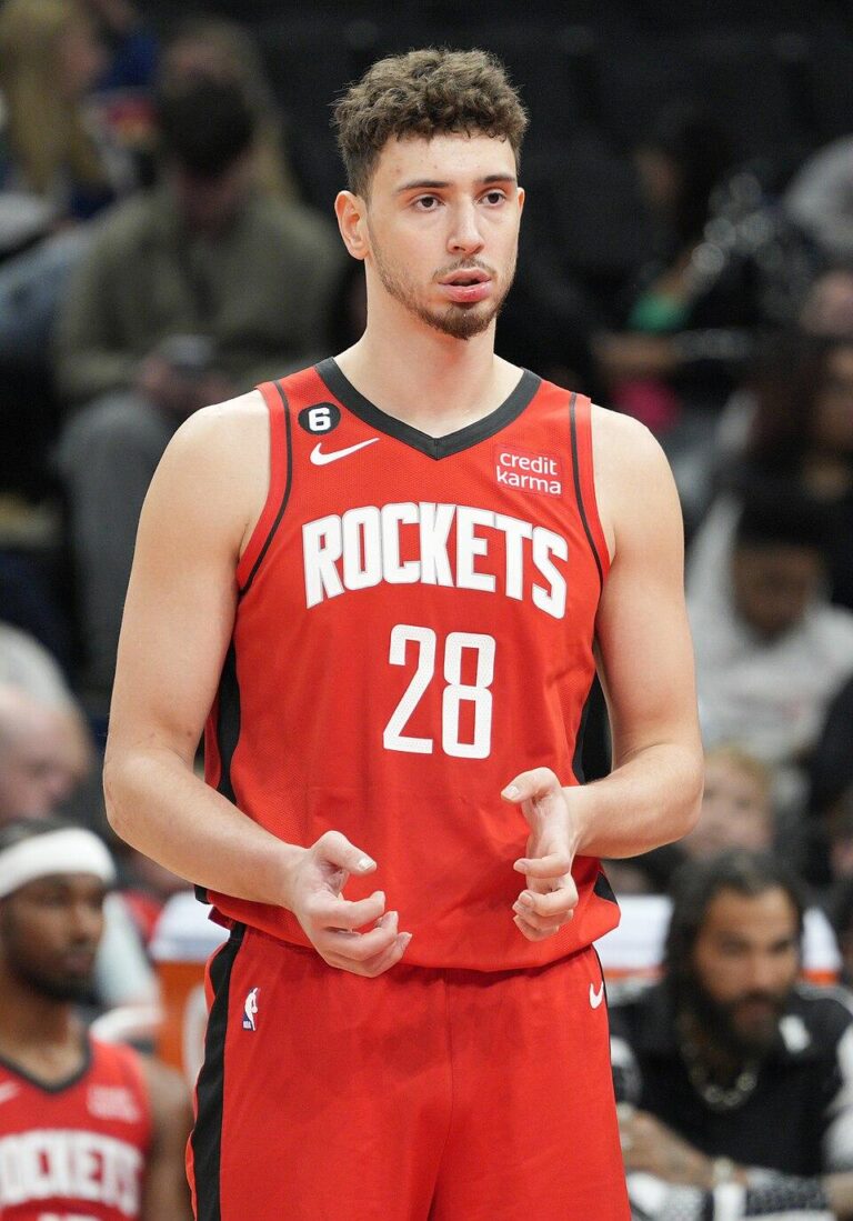 Houston Rockets Sign Former Sacramento Kings Player – Sports Illustrated