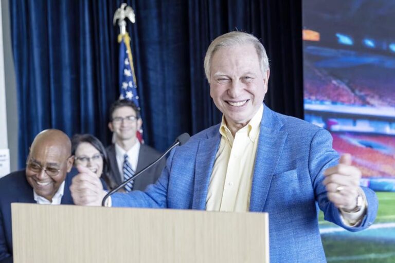 Kenny Friedman honored for 21 years of leadership with Harris County-Houston Sports Authority – Jewish Herald-Voice