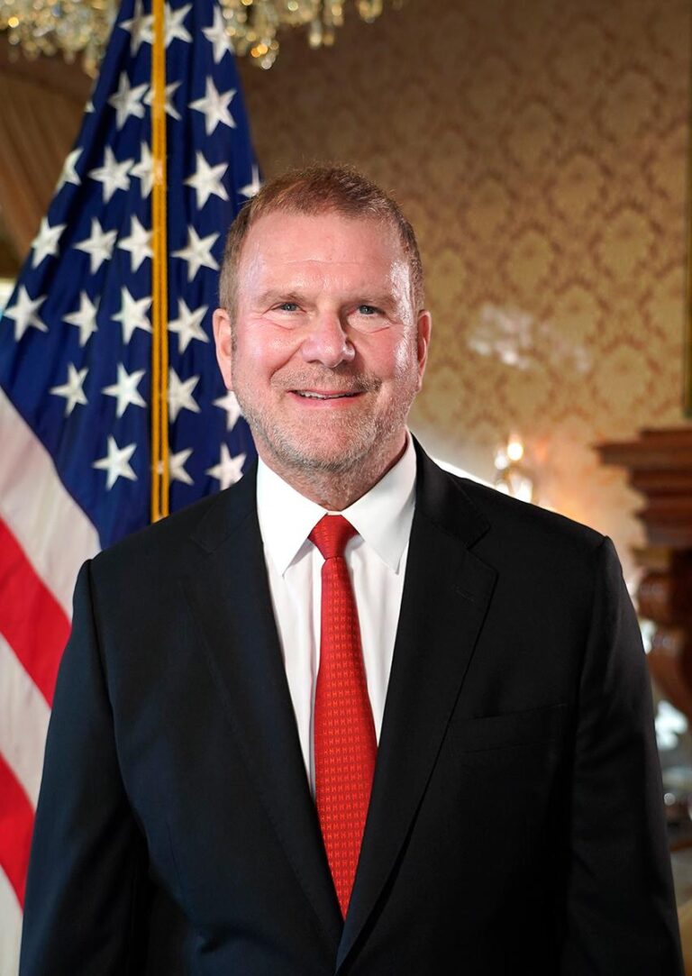 Tilman Fertitta remains Houston’s richest sports owner, but drops three spots in world rankings – KHOU