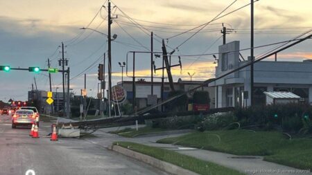 Power outage fears linger in Harris County despite CenterPoint’s grid improvements, UH survey finds – The Business Journals
