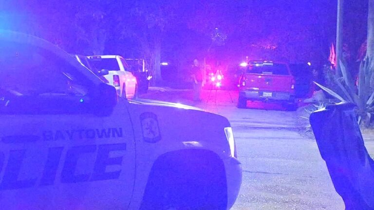Woman killed, man injured in double shooting in SE Houston – Click2Houston