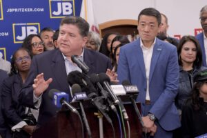 Texas House Democrats break quorum, bolt state after GOP congressional redistricting map passes committee – Houston Public Media