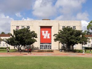University of Houston jumps in U.S. News college rankings – Axios