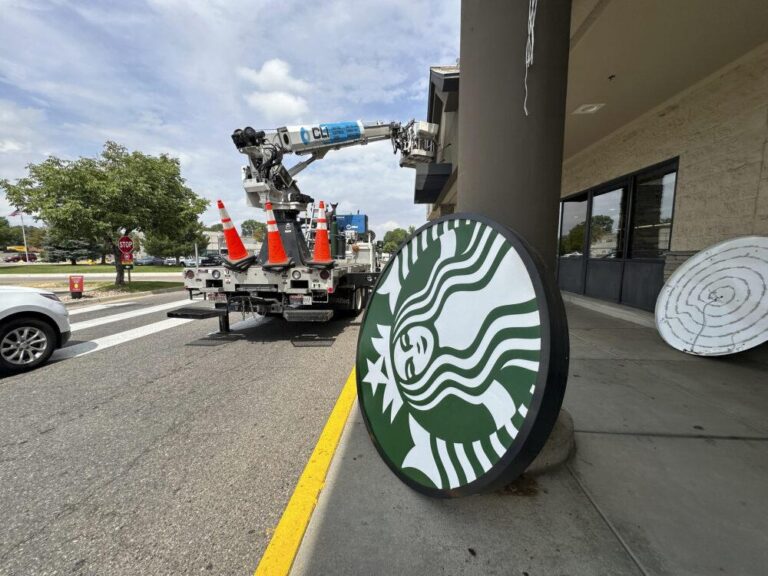 Houston Starbucks locations are closing as coffee shop chain cuts back nationwide on stores, jobs – Houston Public Media