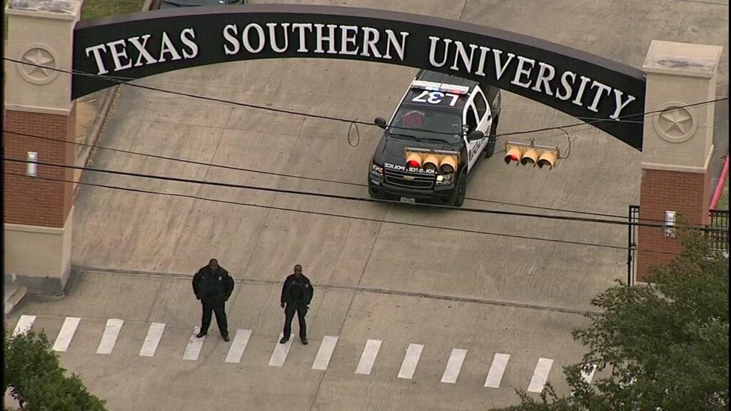 Man charged in 2005 death of TSU student extradited to Houston from Mexico, district attorney says – Houston Chronicle