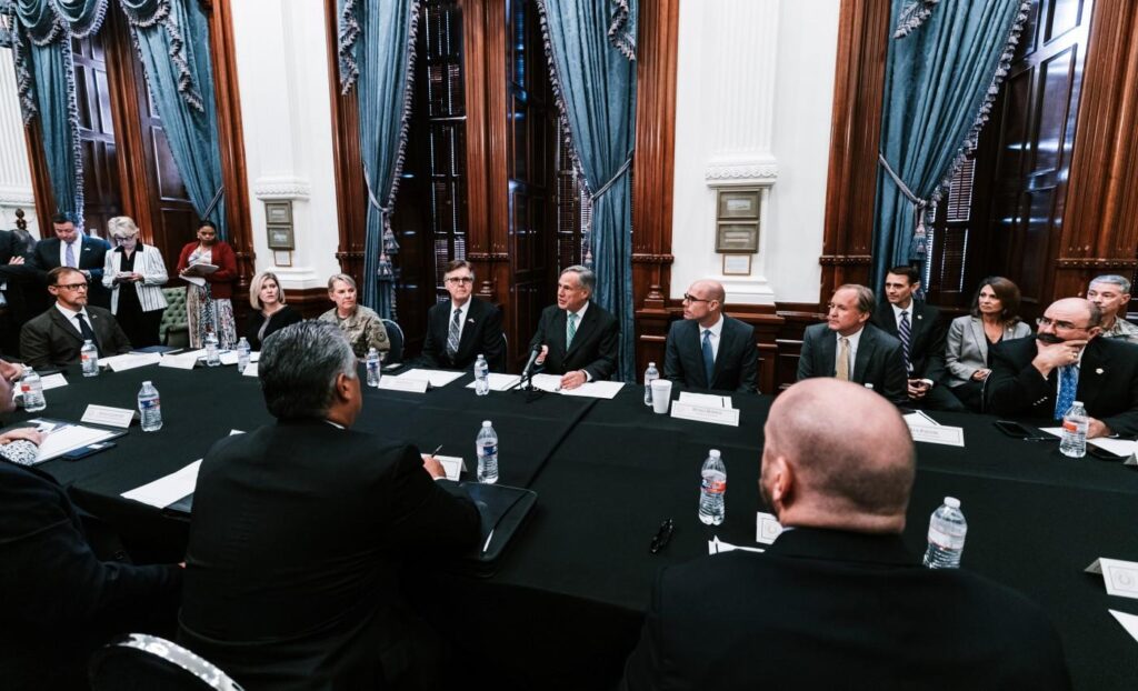 Gov. Abbott announces new task force aimed at repeat offenders in Harris County – Houston Chronicle