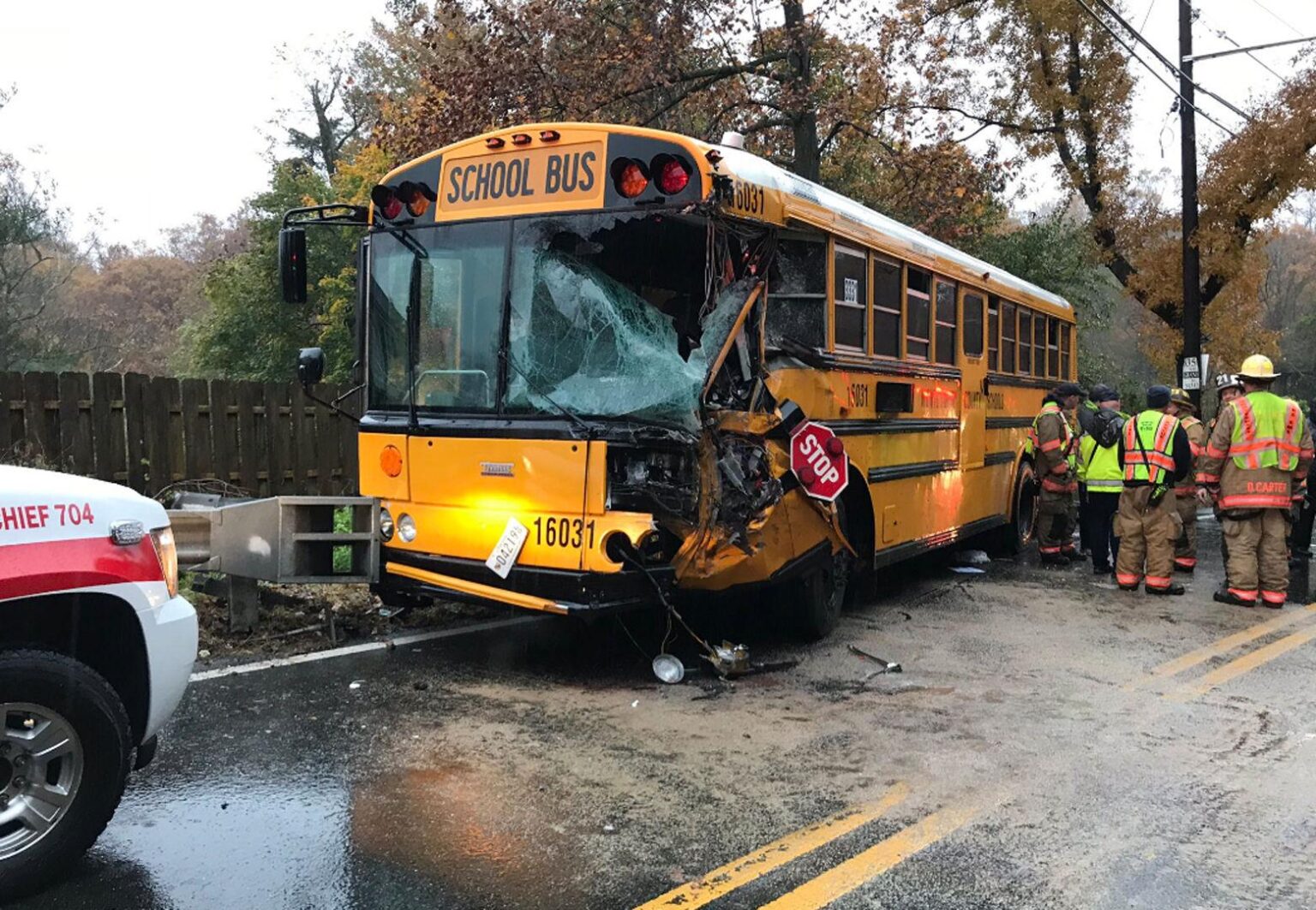 School bus crash on FM 2854 in Montgomery County injures several students – CW39 Houston