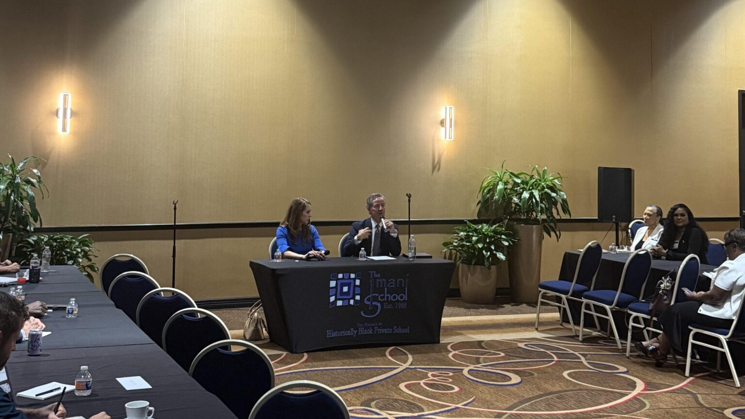 Texas Comptroller Unveils Exciting New Online Marketplace for Education Savings Accounts Texas Comptroller provides rollout details on state’s online education savings account marketplace – Houston Public Media