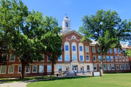 Fort Worth schools face a state takeover. What can they learn from Houston ISD? – Houston Chronicle
