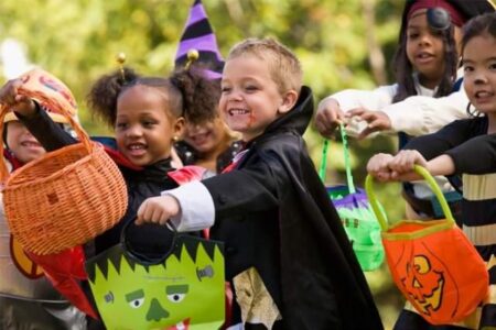 Exciting Halloween Events, Fall Festivals, and Fun Family Activities in Houston This Weekend Halloween Events, Fall Festivals, and More Things to Do in Houston This Weekend with Kids – Mommy Poppins