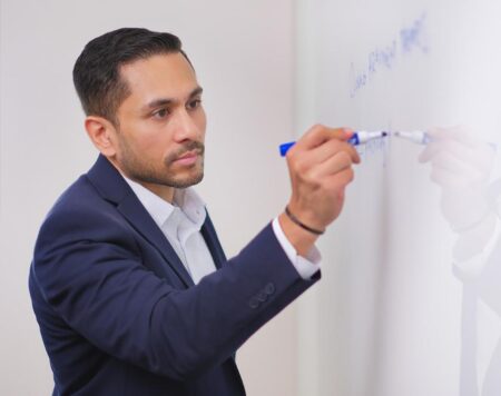 Jackson Walker Adds Business Immigration Atty In Houston – Law360