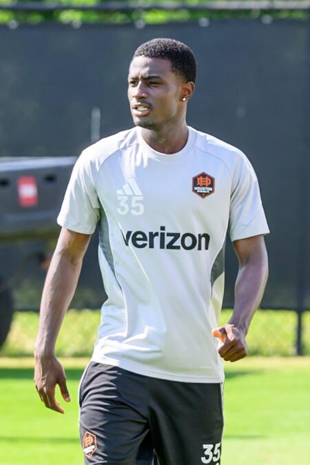 Juventus and City Football Group Eye Houston’s Rising Star Brooklyn Raines Juventus, City Football Group show interest in Houston’s Brooklyn Raines: Sources – The New York Times