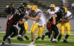 Texans OT Has Hand Surgery, Expected Back This Season – Sports Illustrated