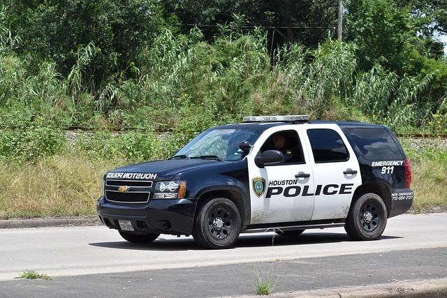 Houston crime: Man’s death under investigation after family, deputies find his body at worksite, officials say – ABC13 Houston